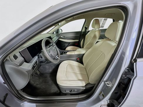 Used 2025 Hyundai Sonata SEL image 13