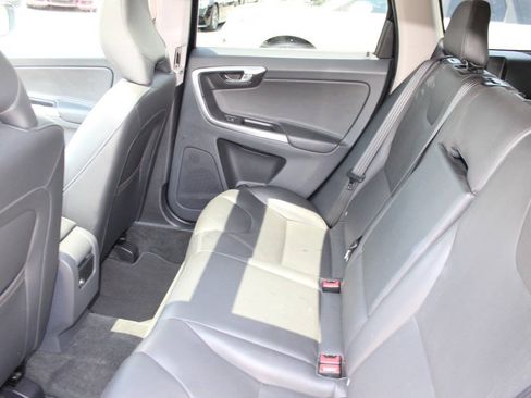 Used 2016 Volvo XC60 T5 Premier AWD/4WD image 19