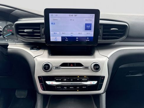 Certified 2023 Ford Explorer XLT AWD/4WD image 30