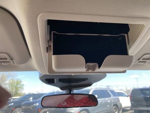 Used 2022 Ford Escape SE w/ Cold Weather Package image 23