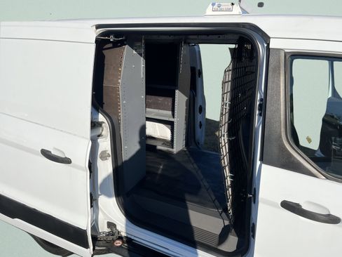Used 2019 Ford Transit Connect XL image 21