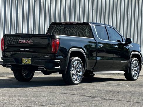 Used 2025 GMC Sierra 1500 Denali w/ Denali Reserve Package image 4