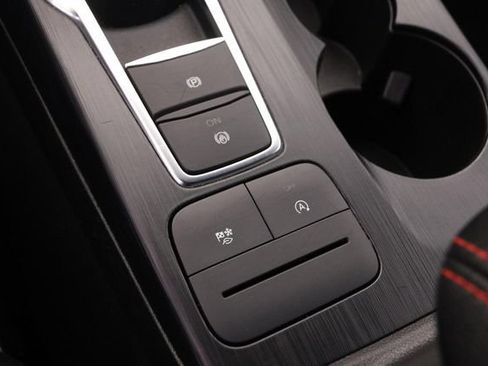 Used 2024 Ford Escape ST-Line w/ Cold Weather Package FWD image 19