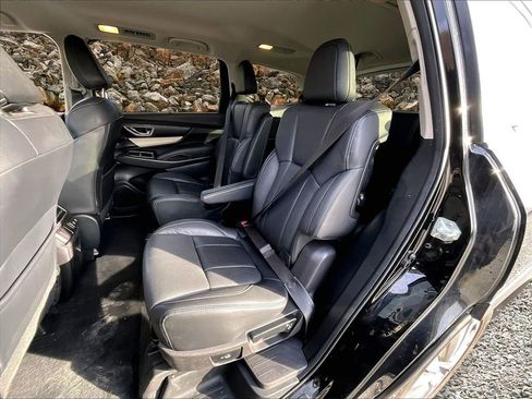 Used 2022 Subaru Ascent Limited image 23