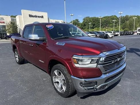 Used 2021 RAM 1500 Laramie AWD/4WD image 1