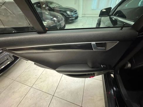 Used 2014 Mercedes-Benz C 63 AMG Sedan image 16