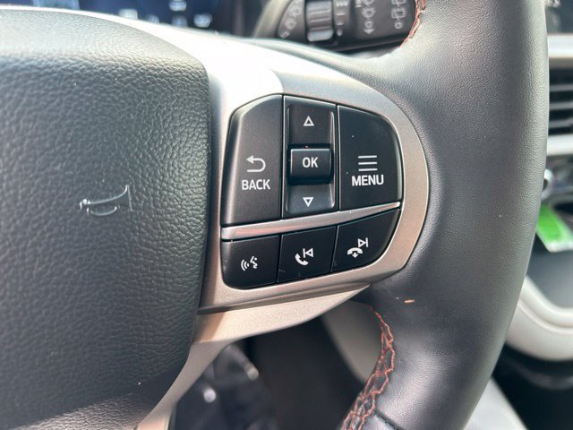 Used 2025 Ford Explorer Active w/ Active Comfort Package AWD/4WD image 27