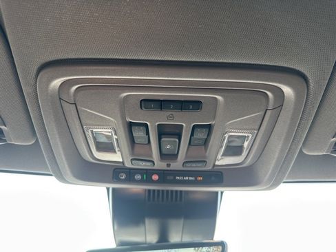 Used 2024 Chevrolet Silverado 2500 LTZ w/ LTZ Plus Package image 7