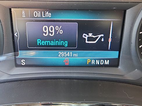 Used 2019 Buick Encore Essence w/ Safety Package II AWD/4WD image 6