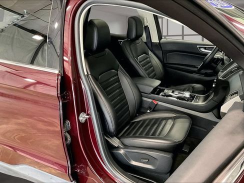 Used 2020 Ford Edge SEL w/ Convenience Package AWD/4WD image 30