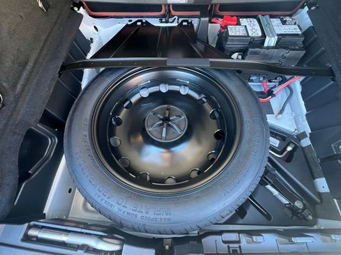 Certified 2026 Mercedes-Benz GLC 300 4MATIC image 40