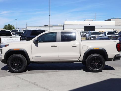 New 2026 GMC Canyon Elevation w/ Convenience Package AWD/4WD image 3
