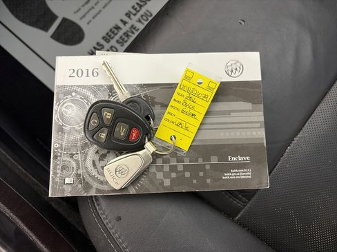 Used 2016 Buick Enclave Leather w/ Trailering Package image 34