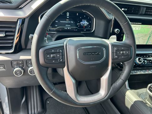 Used 2025 GMC Sierra 1500 Denali w/ Denali Reserve Package image 14