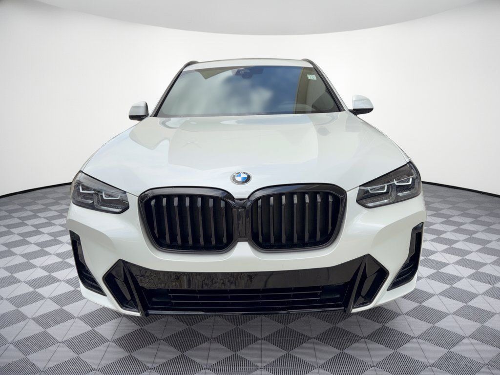 Used 2024 BMW X3 sDrive30i w/ Premium Package RWD image 6