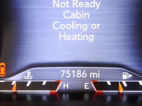 Used 2021 Jeep Cherokee Limited image 16