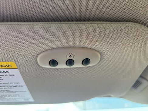 Used 2013 Lincoln MKX AWD image 29