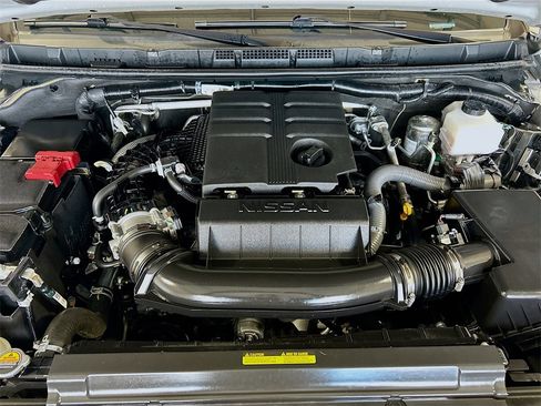 Used 2024 Nissan Frontier Pro-X image 26