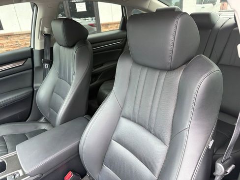 Used 2022 Honda Accord Sport Special Edition image 3