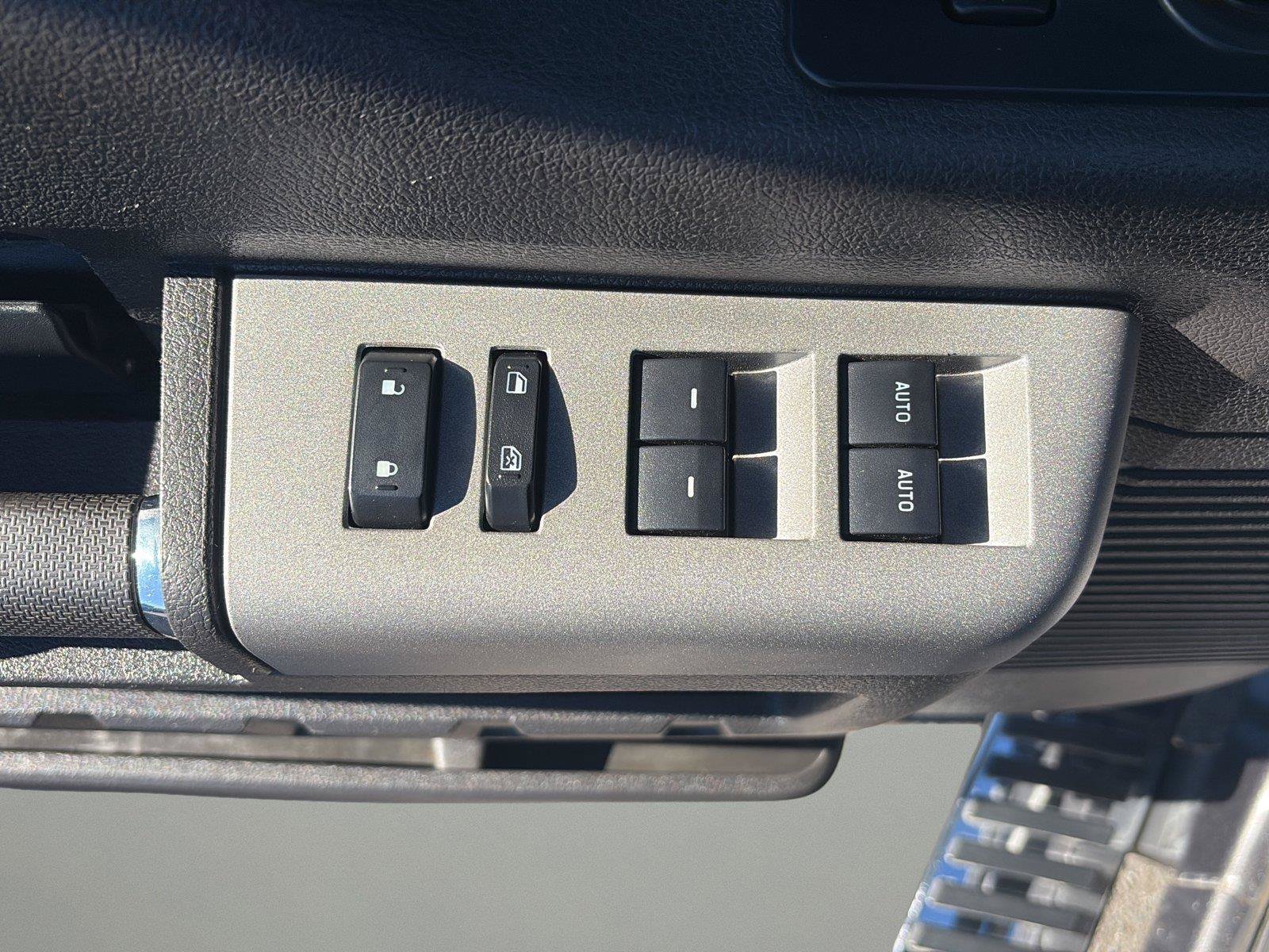 Used 2014 Ford F350 Lariat w/ Chrome Package AWD/4WD image 24