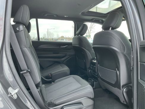 Used 2024 Jeep Grand Cherokee L Laredo w/ Luxury Tech Group I image 15