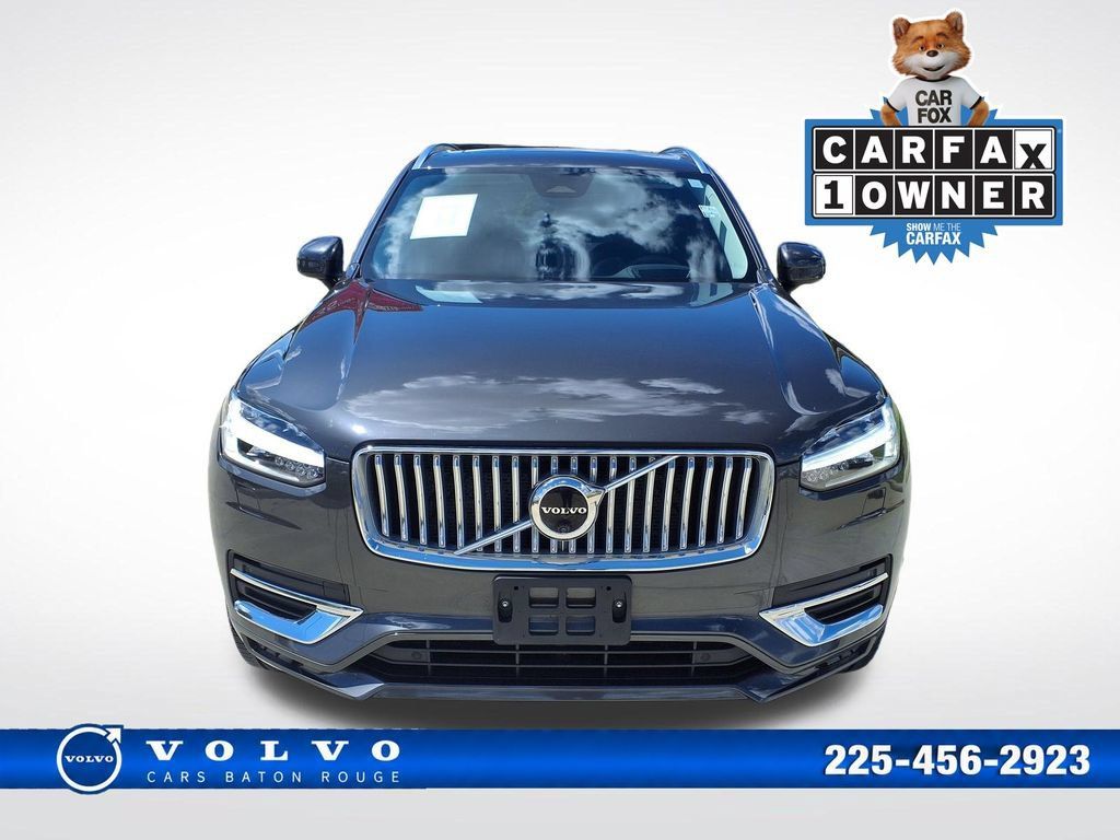 Certified 2024 Volvo XC90 B6 Ultimate w/ Protection Package Premier AWD/4WD image 2