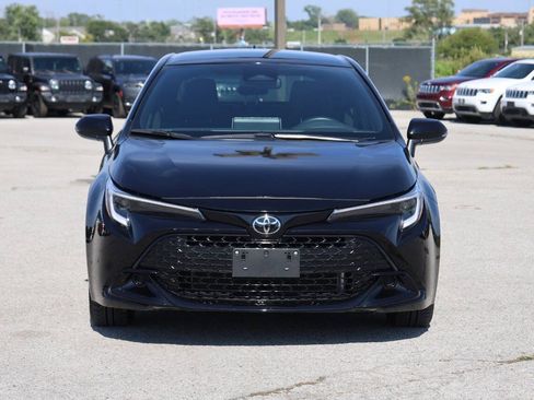 Used 2023 Toyota Corolla SE FWD image 5