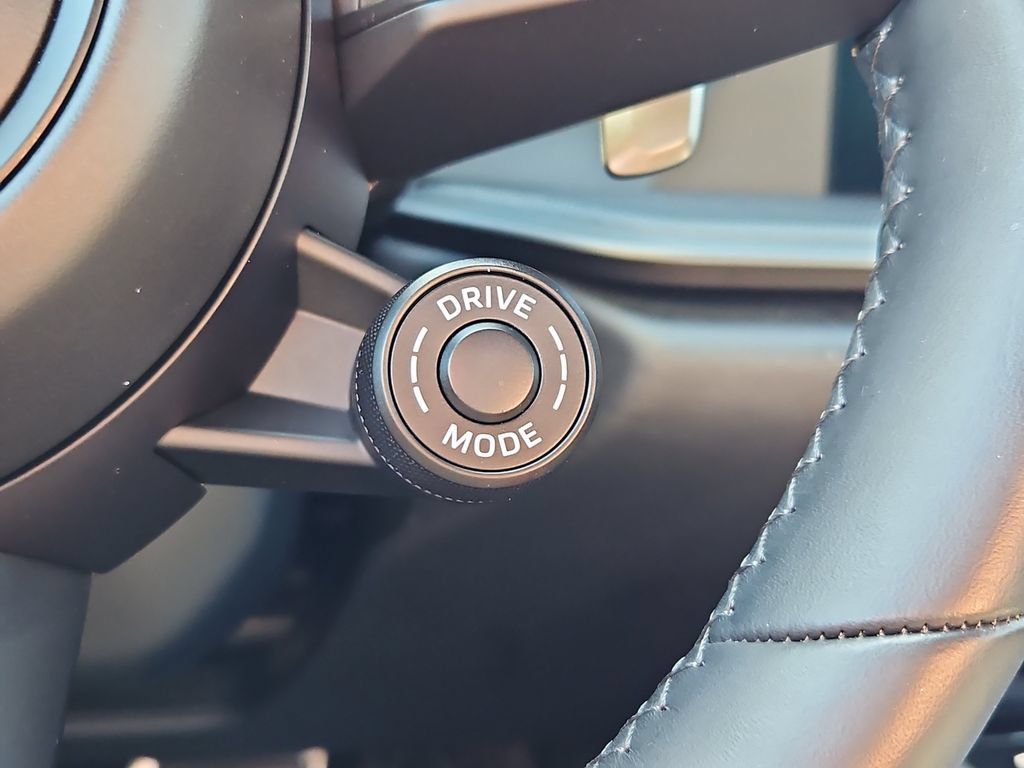 Certified 2024 Porsche 911 Carrera 4S AWD/4WD image 18