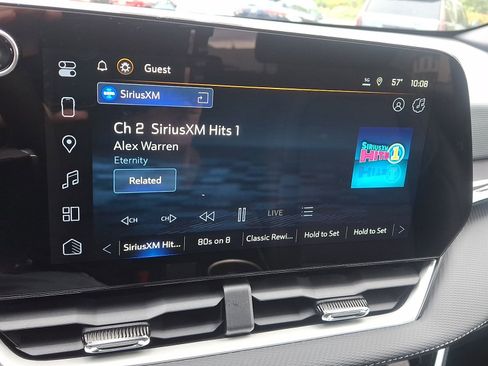 New 2026 Chevrolet Equinox LT w/ Convenience Package II image 17