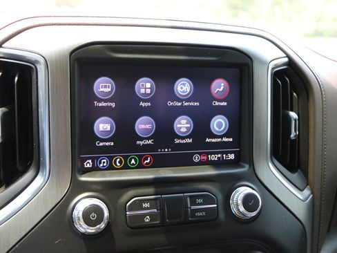Used 2022 GMC Sierra 2500 Denali w/ Denali Ultimate Package AWD/4WD image 24