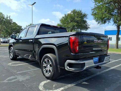 Used 2026 GMC Sierra 1500 SLT RWD image 7