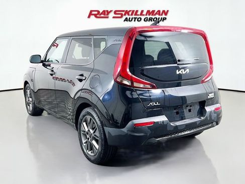 Used 2022 Kia Soul EX FWD image 5