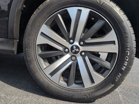 Used 2020 Mitsubishi Outlander Sport Black Edition image 9