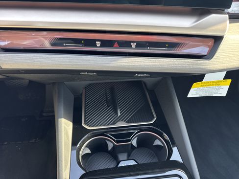 New 2026 BMW 530i xDrive AWD/4WD image 16