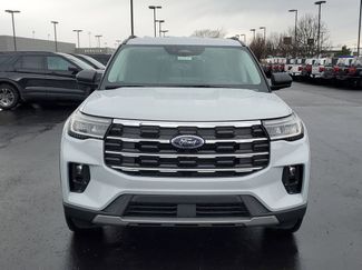 New 2026 Ford Explorer Active video 2