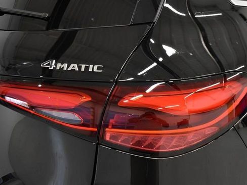 New 2026 Mercedes-Benz GLC 300 4MATIC image 12