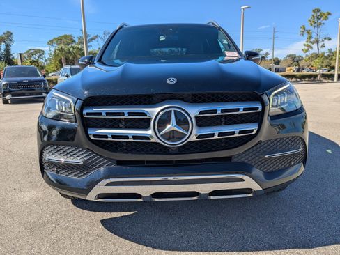 Used 2020 Mercedes-Benz GLS 450 4MATIC image 10