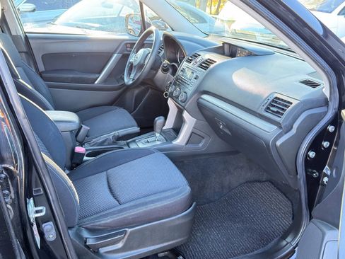 Used 2015 Subaru Forester 2.5i Premium image 12