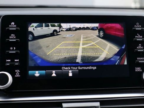 Used 2019 Honda Accord Sport image 14