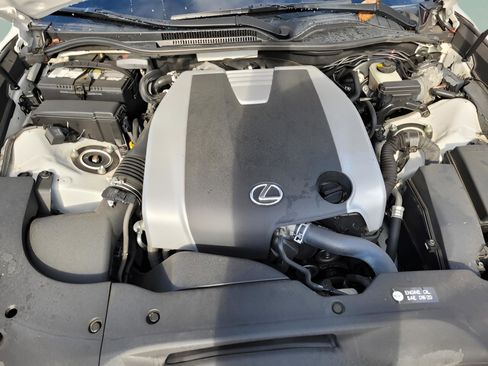 Used 2015 Lexus RC 350 image 24