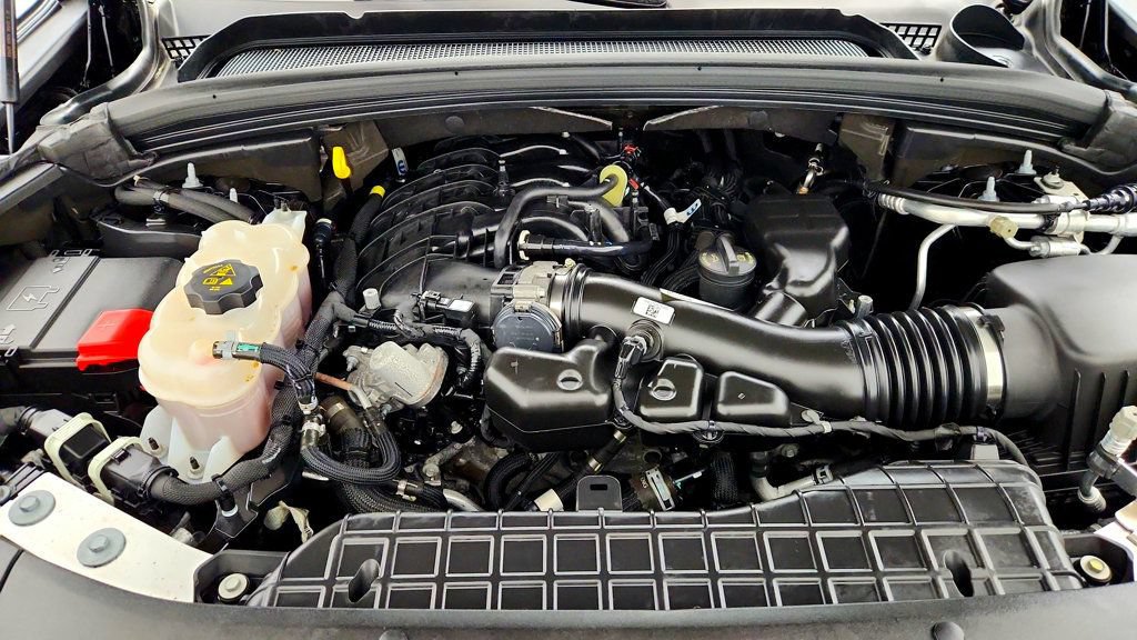 Used 2023 Jeep Grand Cherokee Laredo w/ Luxury Tech Group I AWD/4WD image 26
