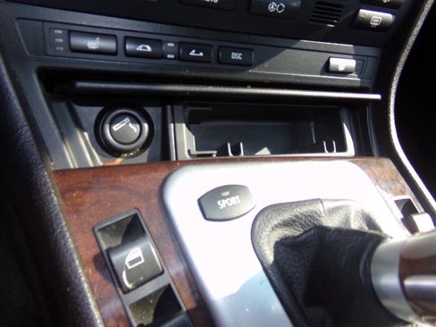 Used 2004 BMW 330Ci Convertible image 60