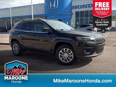 Used 2019 Jeep Cherokee Latitude Plus w/ Cold Weather Group image 1