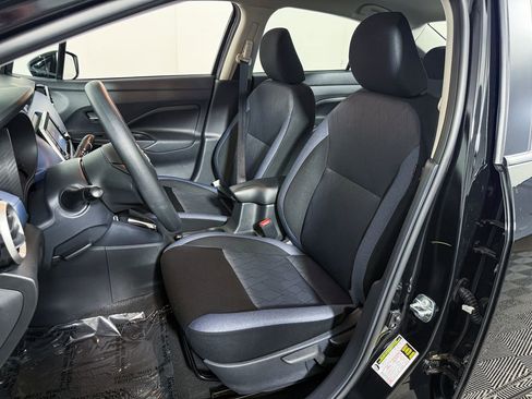 Certified 2025 Nissan Versa SV w/ Trunk Package FWD image 15