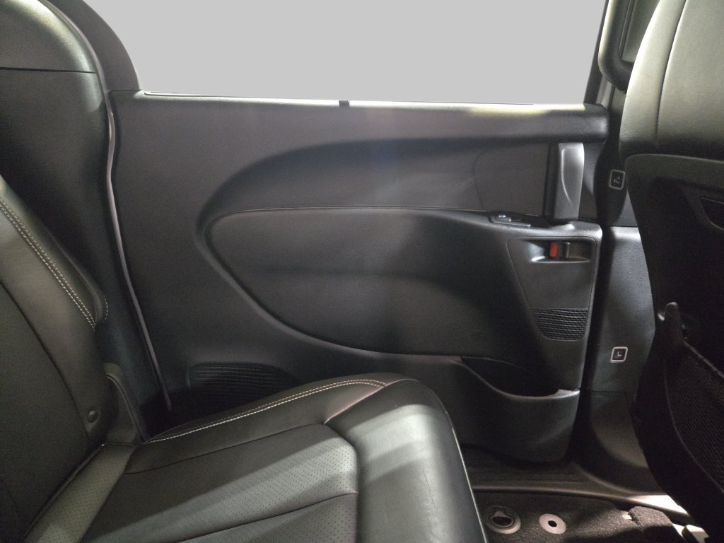 Used 2026 Chrysler Pacifica Select FWD image 19