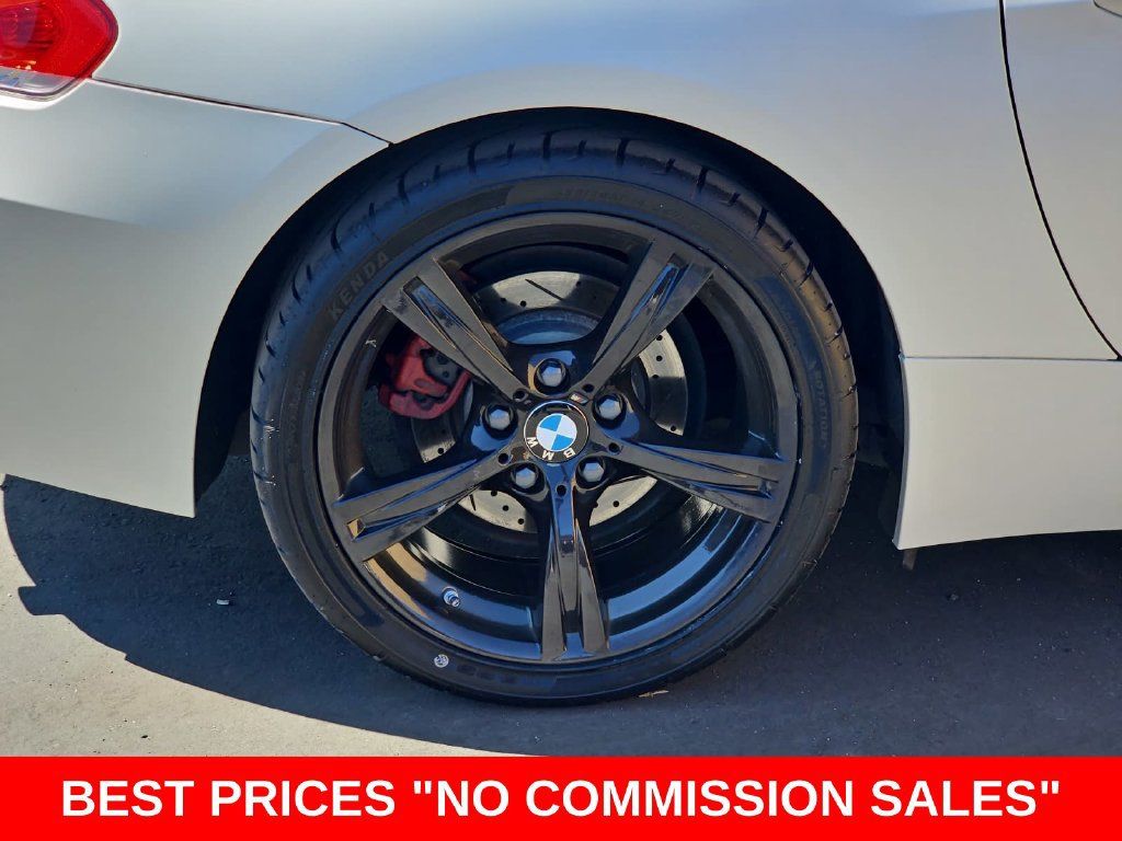 Used 2011 BMW Z4 sDrive35i RWD image 36