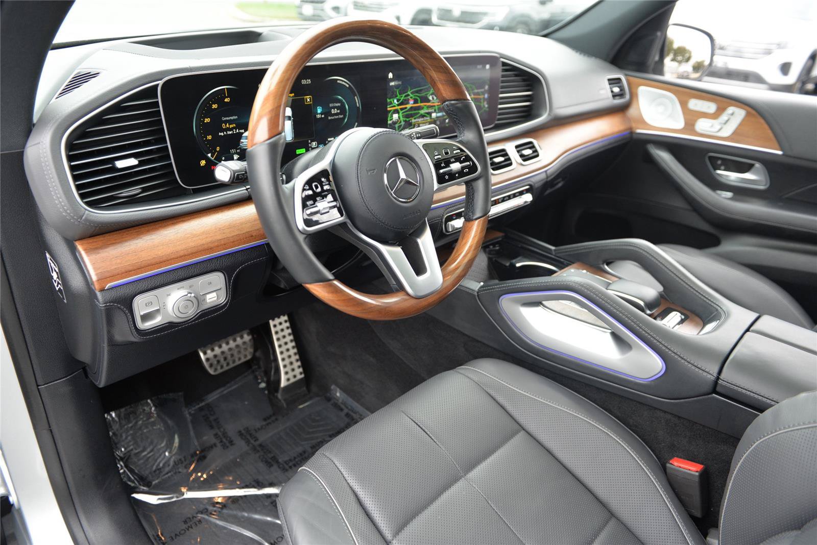 Used 2020 Mercedes-Benz GLS 580 4MATIC image 28