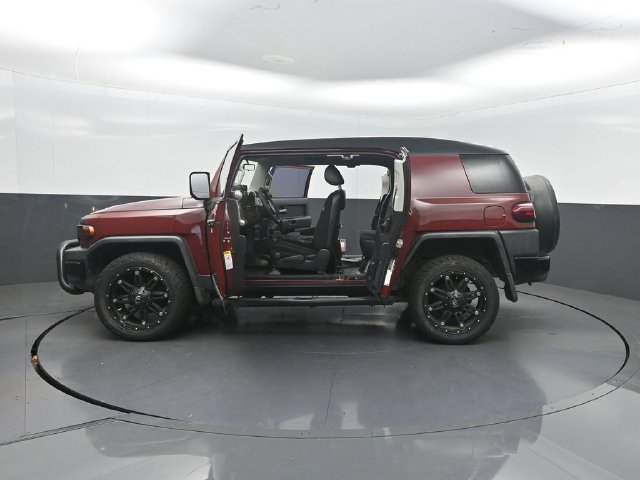 Used 2008 Toyota FJ Cruiser 4WD image 30