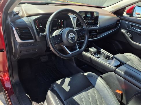 Used 2022 Nissan Rogue Platinum w/ Head-Up Display Package FWD image 10
