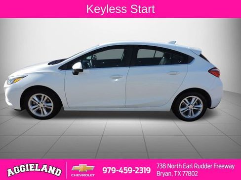 Certified 2017 Chevrolet Cruze LT w/ Convenience Package image 7